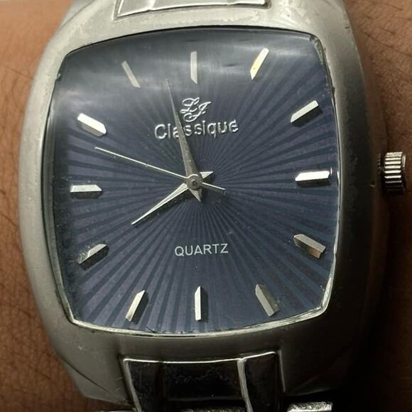 Silver & Blue Classique Men's Watch - Picture 2 of 3